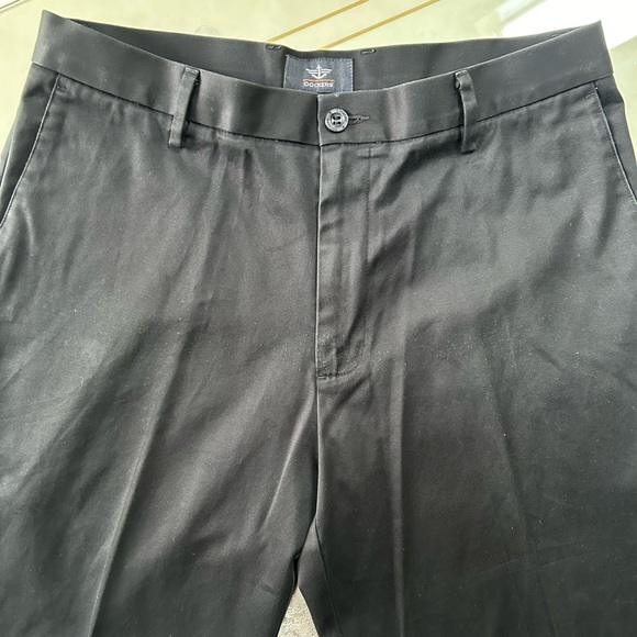 Men’s Dockers Pants - Picture 13 of 16